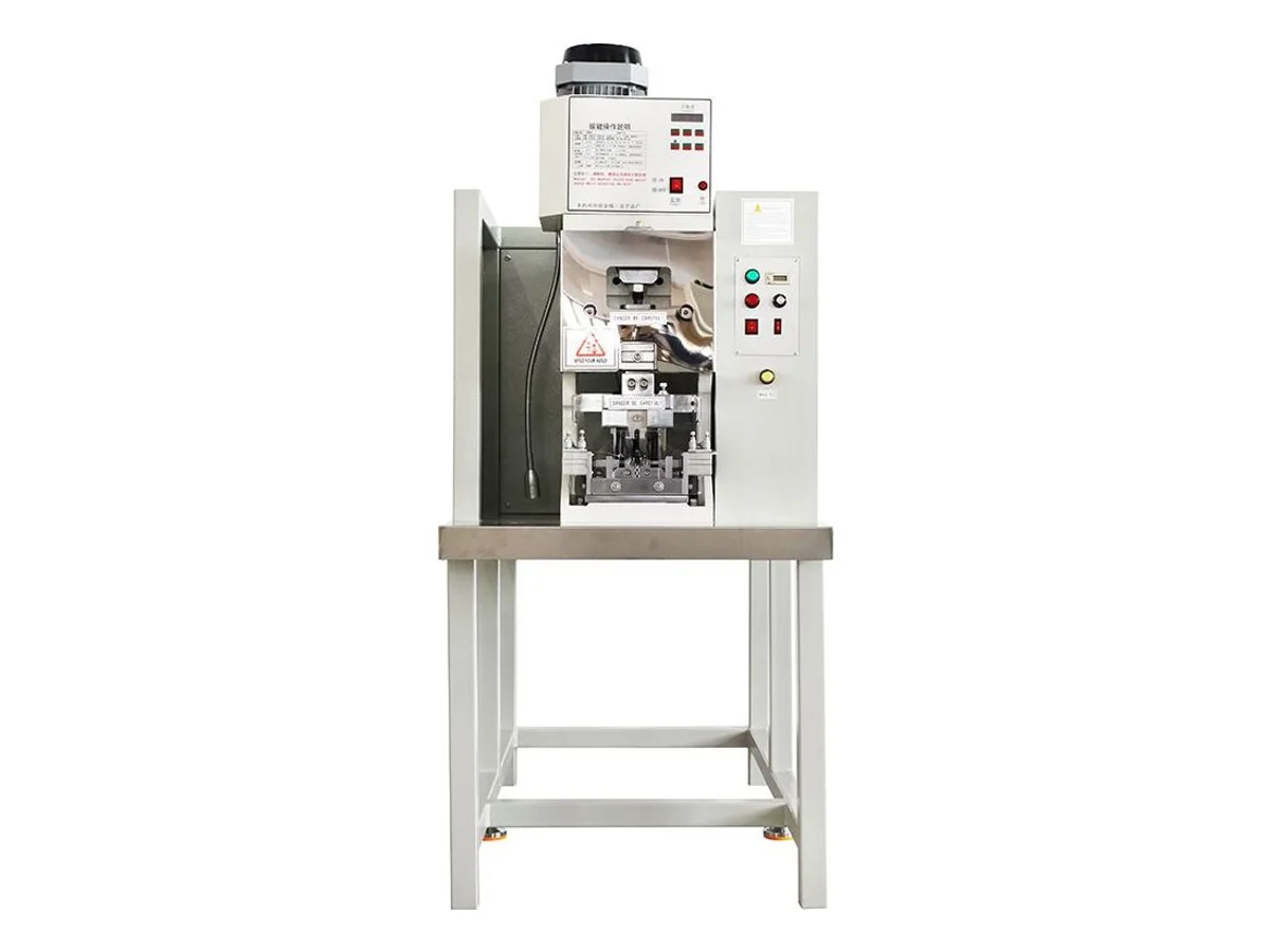 Semi-Automatic French Plug Insert Crimping Machine for Power Cords, 3-Ton Riveting