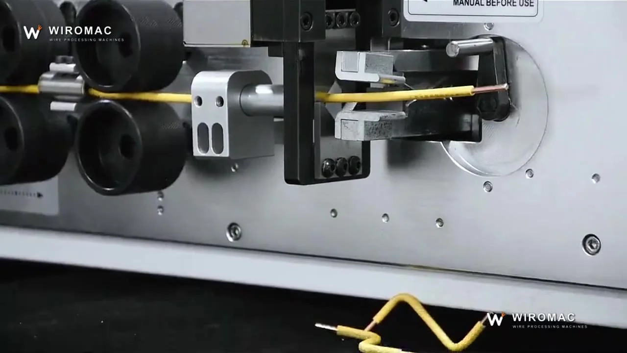 Wire and Cable Bending Machine with Inline Cutting and Stripping for 2–35 mm² WM-196