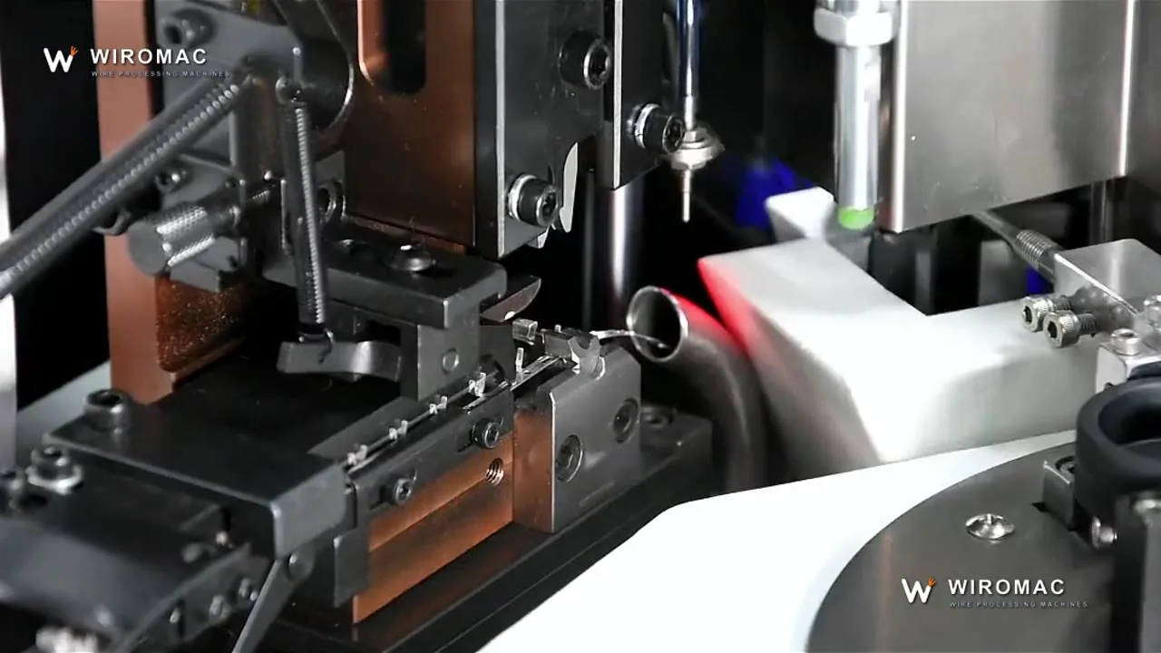 Automatic Wire Cutting, Stripping, Twisting and Single-End Crimping Machine, AWG 14–28 WM-378