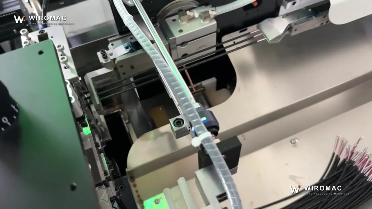 Automatic Sheathed Cable Crimping and Heat Shrink Tube Inserting Machine WM-394