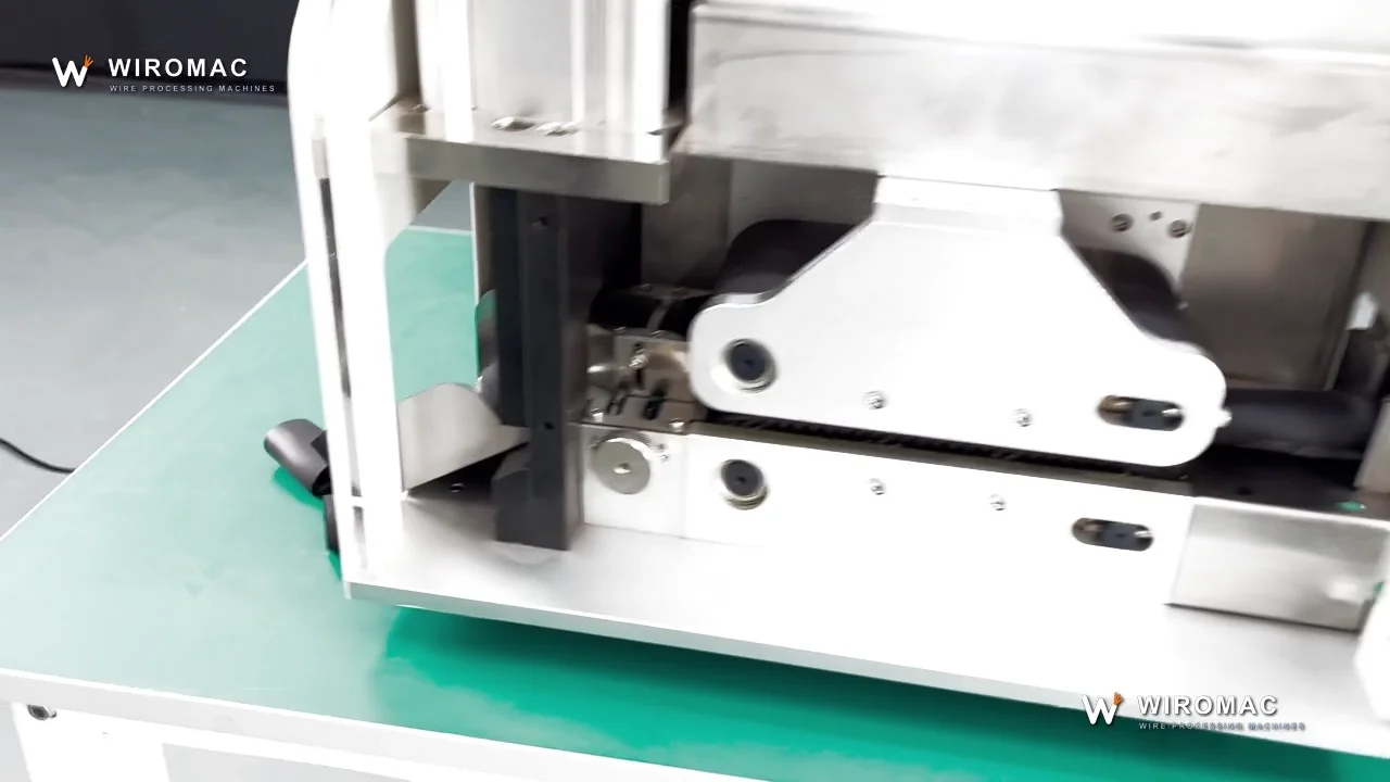 Automatic Heat Shrink Tube Cut-to-Length Machine, Ø1–30 mm WM-585 running